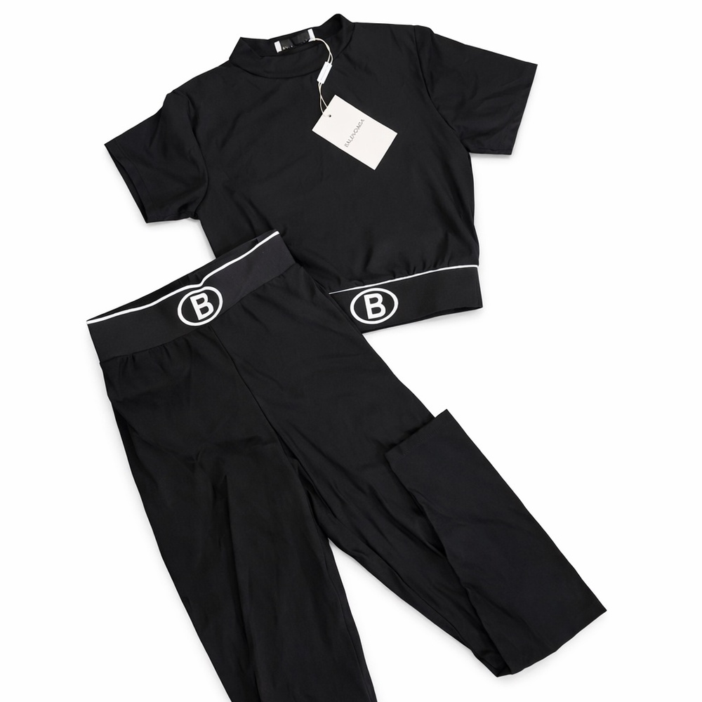 RARE Balenciaga Girls’ Yoga Set – Size S or Women’s XS – NWT Luxe Black 2-Piece - Picture 7 of 11